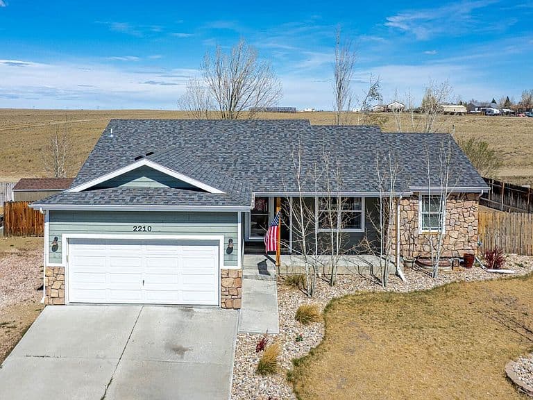 2210 Castlerock St photo 2