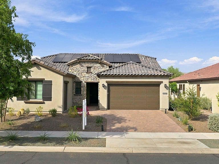 20716 W PASADENA Avenue photo 2