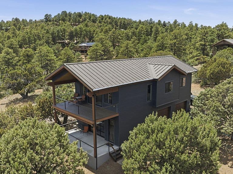 5758 W Sunrise Drive photo 2