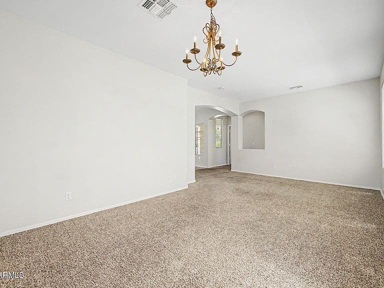 13627 W CALAVAR Road photo 5
