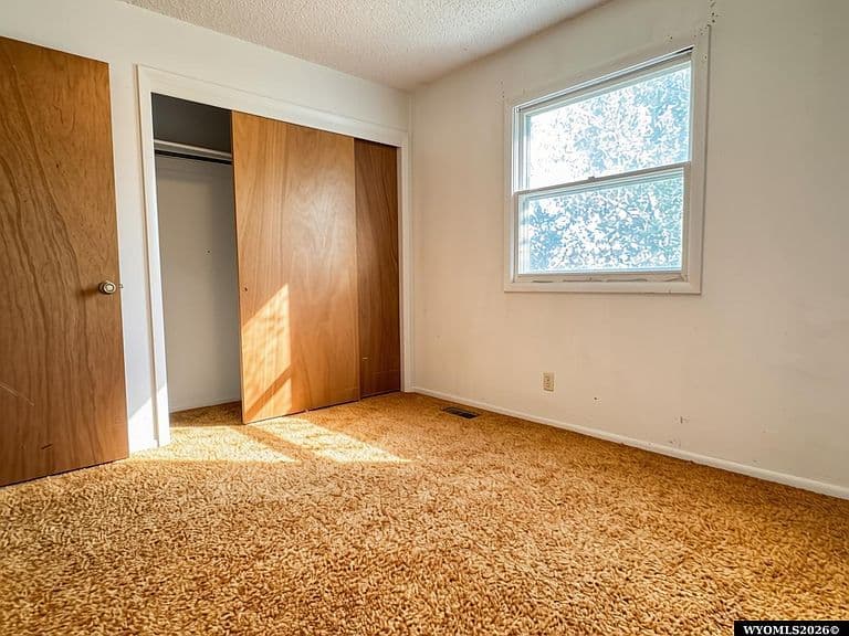 510 Lombard St photo 4