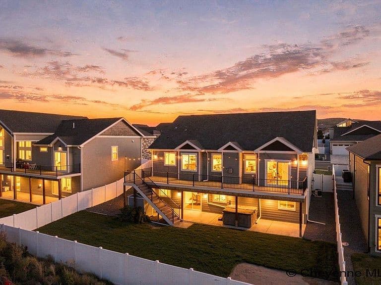 5509 Opal Dr photo 2