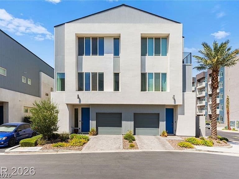 2860 Blue Key Ct #2 photo 5