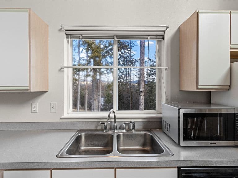 143 Parkview Ln photo 5