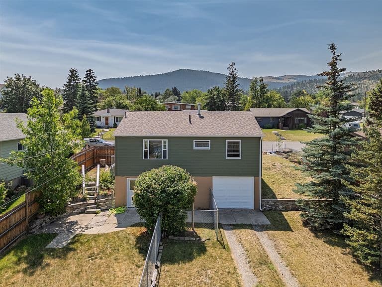 1708 Highland St photo 2