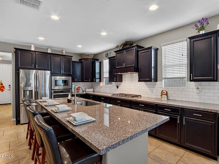 10553 E DURANT Drive photo 5