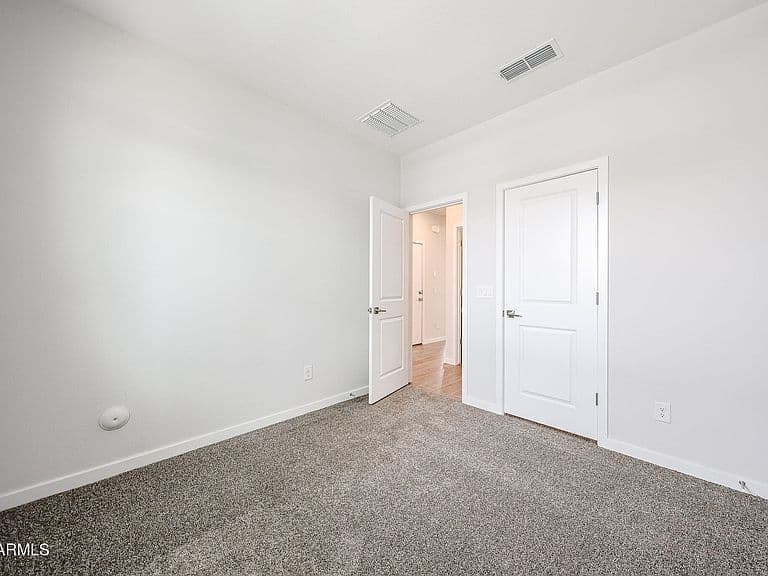 20839 N 228TH Drive photo 4