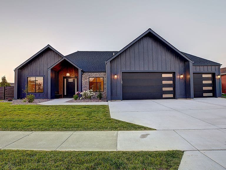115 Sage Grouse Way photo 3