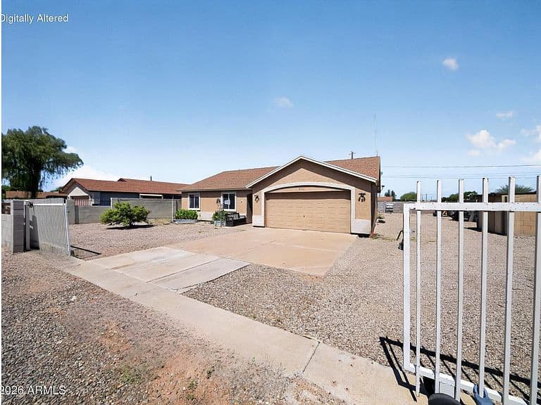 5346 E RED BIRD Lane photo 2