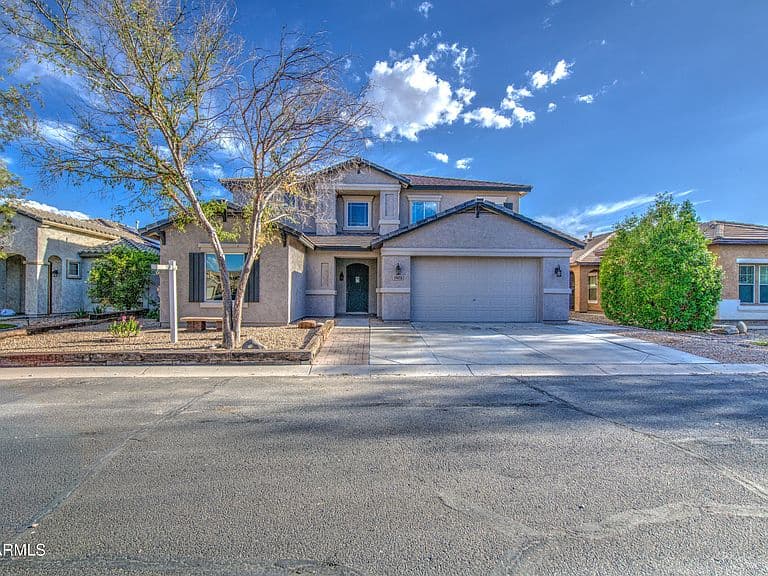 17473 W COCOPAH Street photo 4