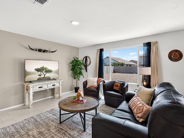 18221 E ZUZA Drive photo 4