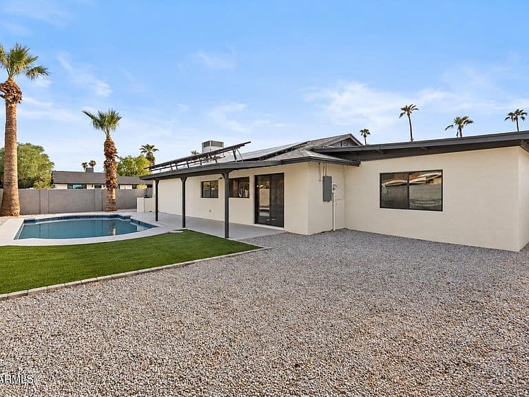 12231 N 37TH Street photo 5