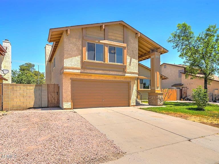 3050 E GABLE Avenue photo 4
