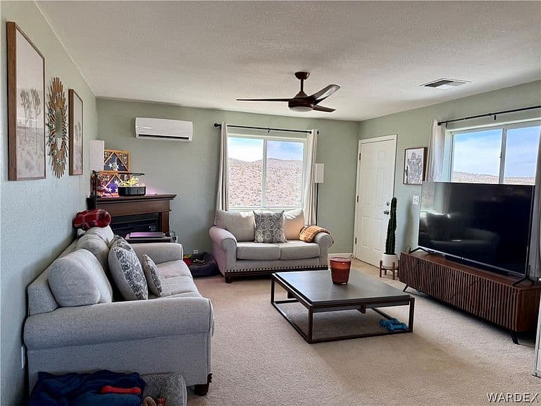 1486 W Calico Drive photo 3