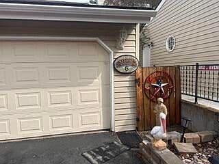 5604 Bridger Ct APT 6 photo 2