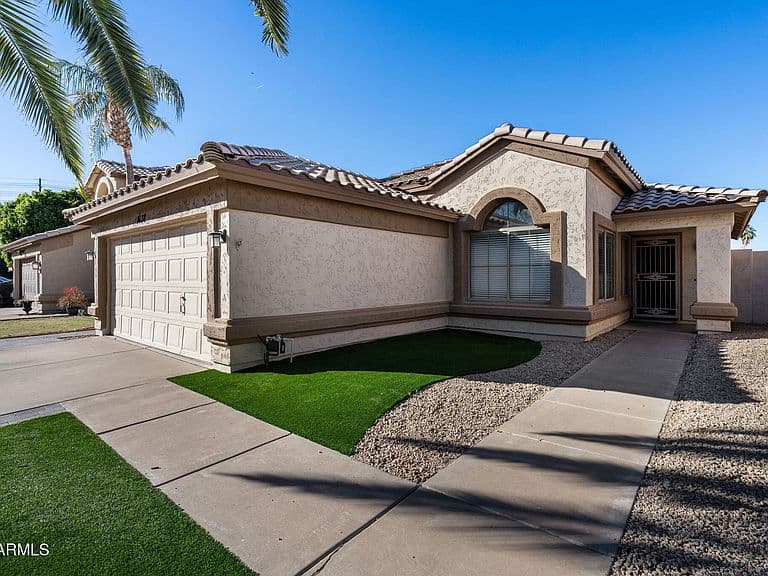 1638 E BARBARITA Avenue photo 3