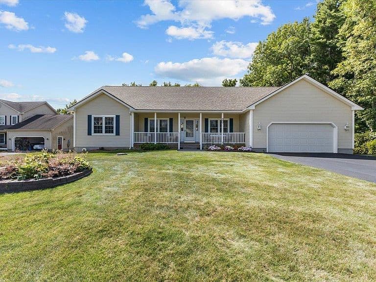 98 Casey Lane photo 1
