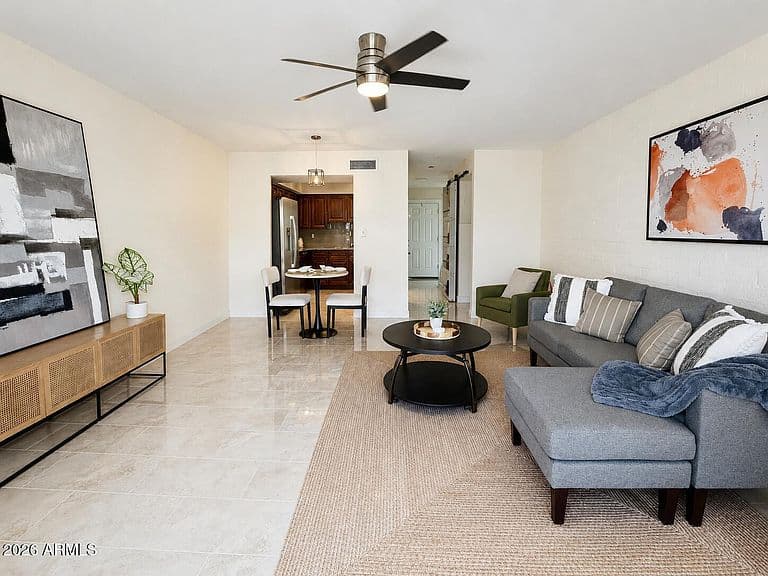 3702 E MONTEROSA Street #2 photo 2