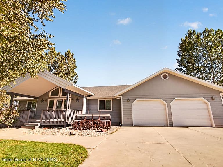 83 Twin Cliffs Rd photo 5