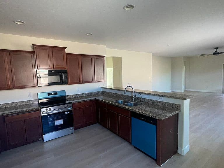 25422 W MALDONADO Court photo 2