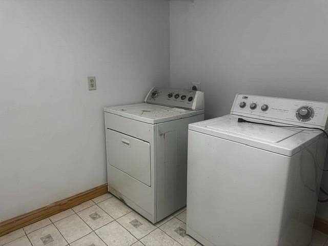 426 W 9th Ave photo 5
