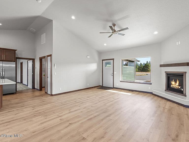 26893 Asulkan St photo 5