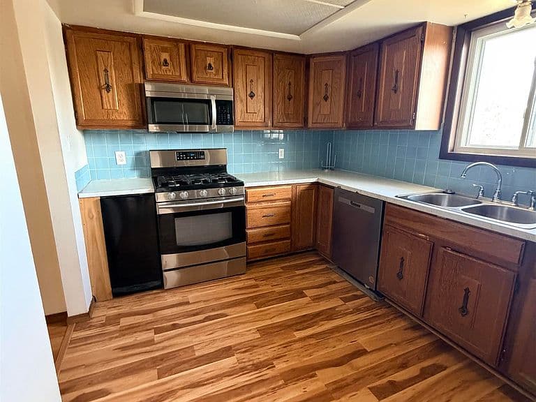 2805 Hitching Post Dr photo 5