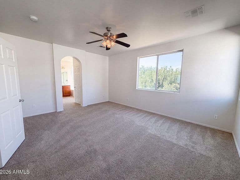 1214 E FRANCES Lane photo 4