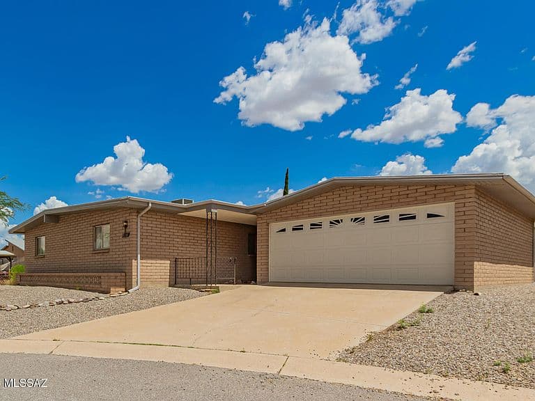 16381 S Observatory Pl photo 2
