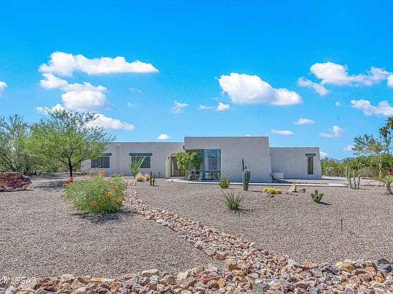 1141 W Sahara Palms Dr photo 3