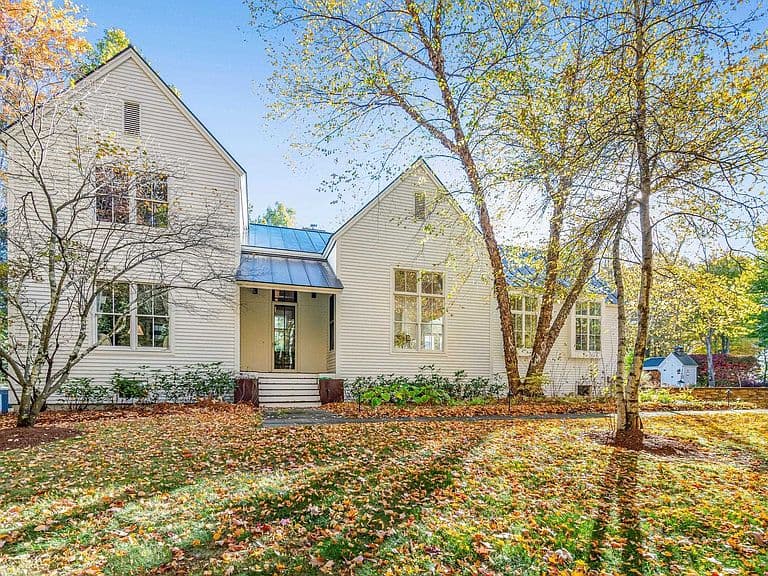 690 Orchard Shore Road photo 3