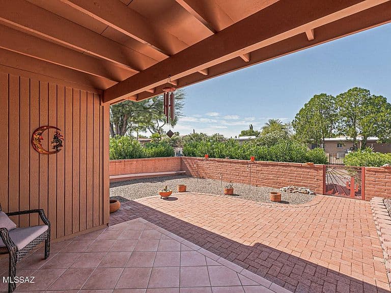 1132 S Alpine Cir photo 5