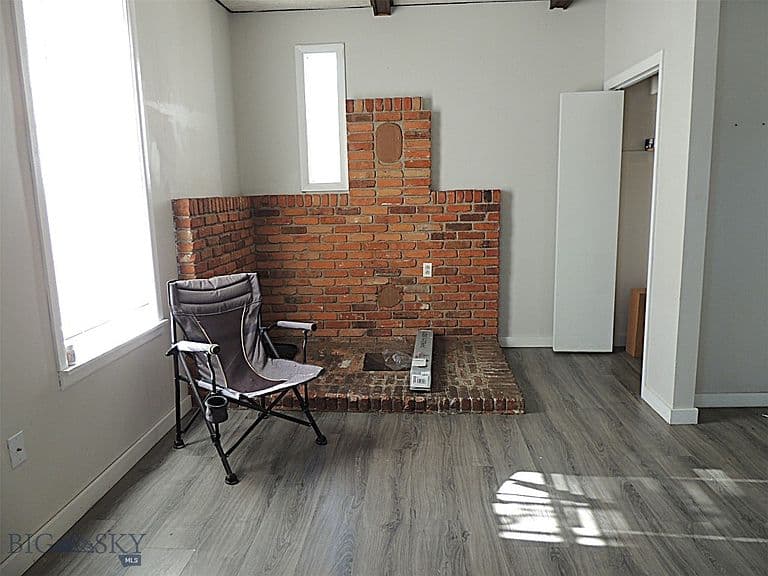2 Cherry St photo 4