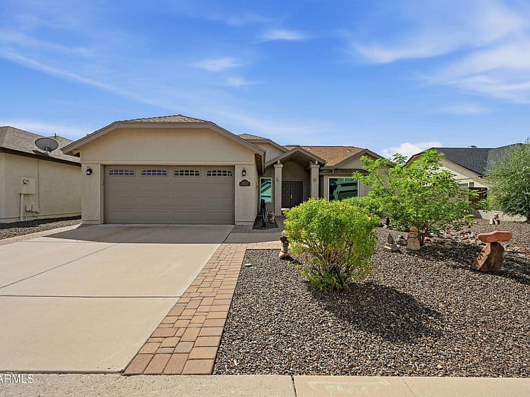 3925 E TIERRA BUENA Lane photo 1