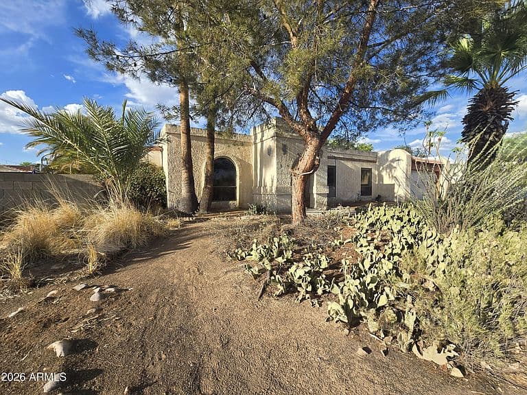 7012 E THUNDERBIRD Road photo 1