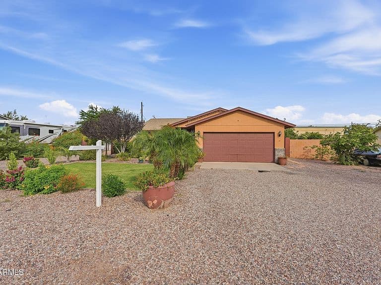 723 S Saguaro Drive photo 4