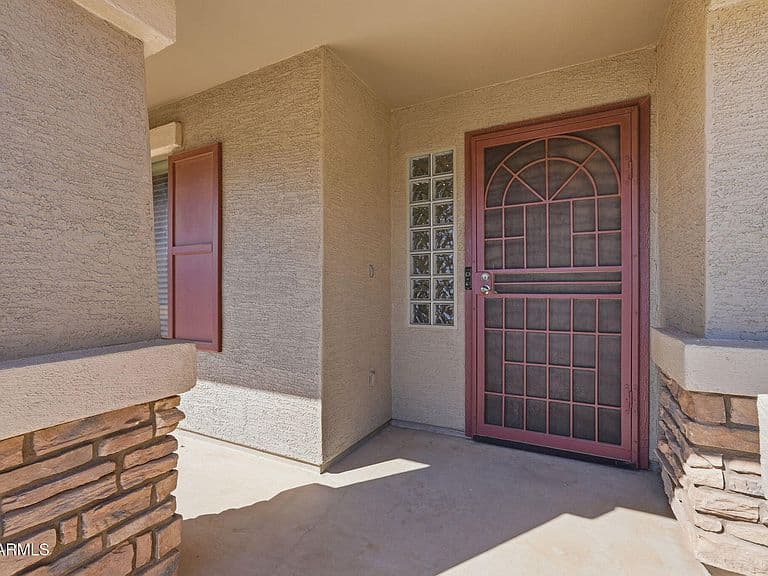 38528 N DAVE Street photo 3