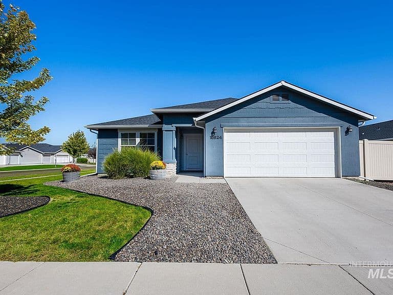16924 N Lowerfield Loop photo 4