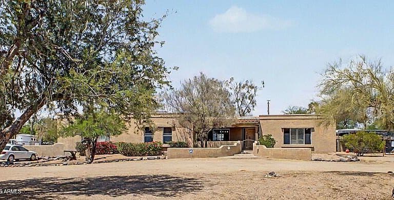 4516 E PINNACLE VISTA Drive photo 2