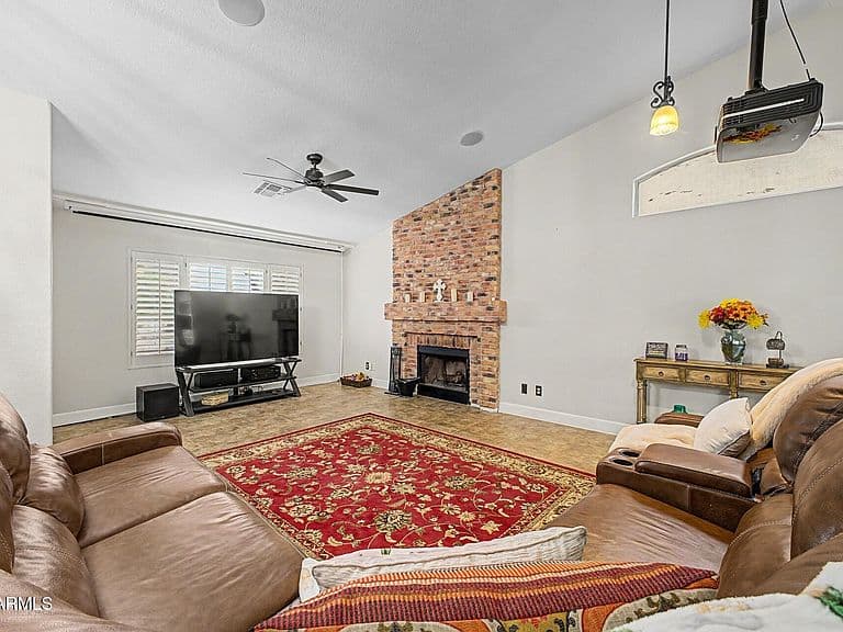 4740 E VILLA MARIA Drive photo 5