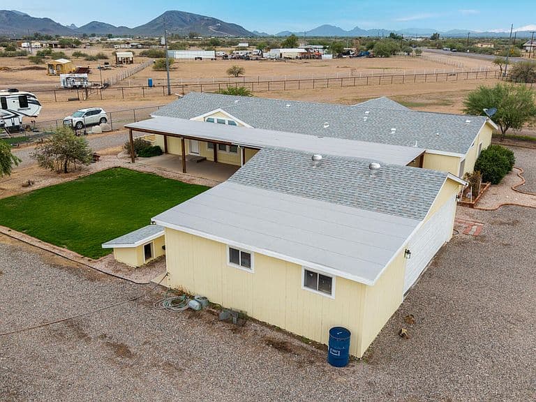 38633 W SALOME Highway photo 2