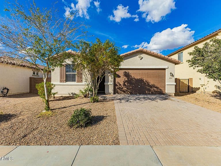 44216 W Palo Aliso Way photo 5