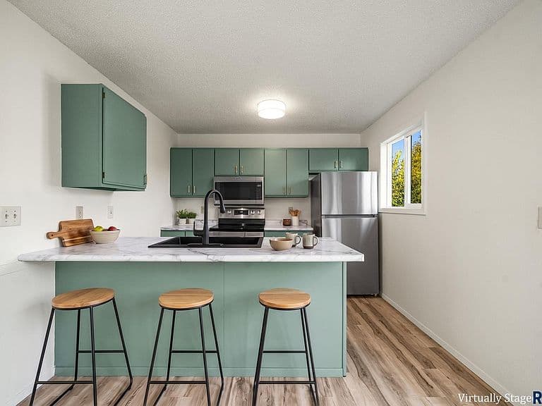 5200 W Royal St photo 4