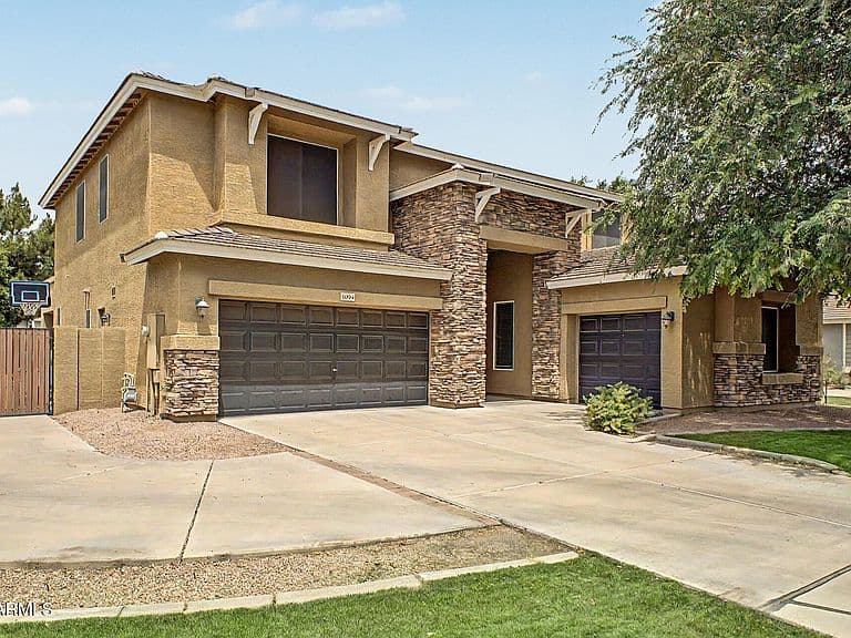 3094 E COTTON Lane photo 1