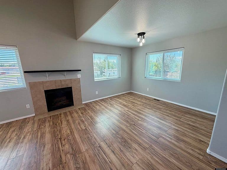 3500 White Mountain Blvd photo 3