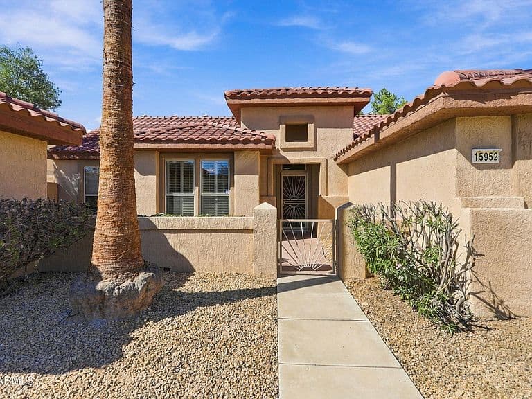 15952 W PALM Lane photo 4