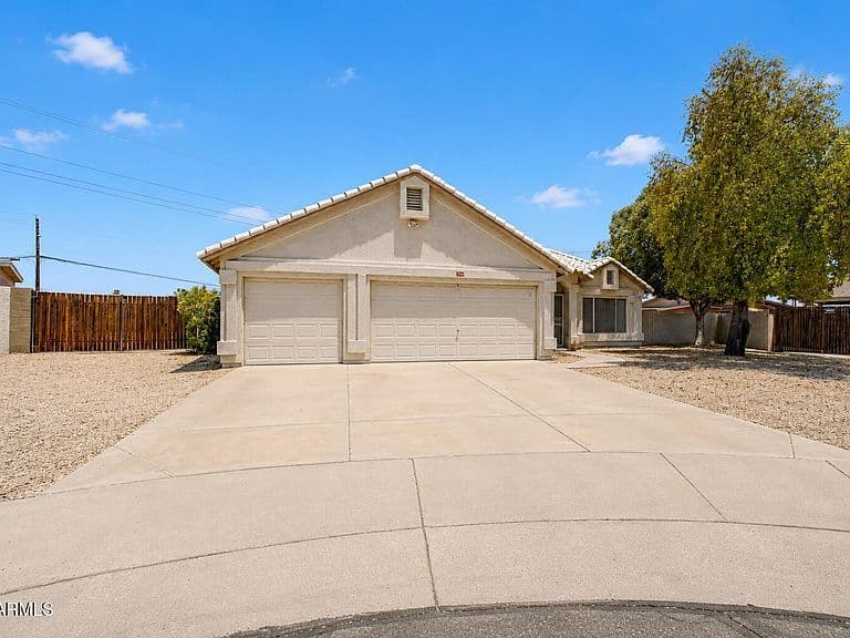 7509 W MESCAL Street photo 4