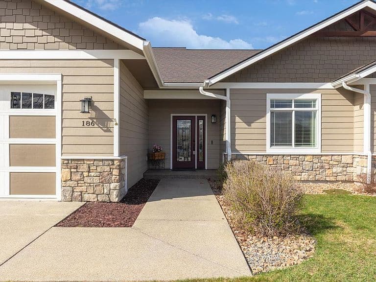 186 Lazy Creek Way photo 4