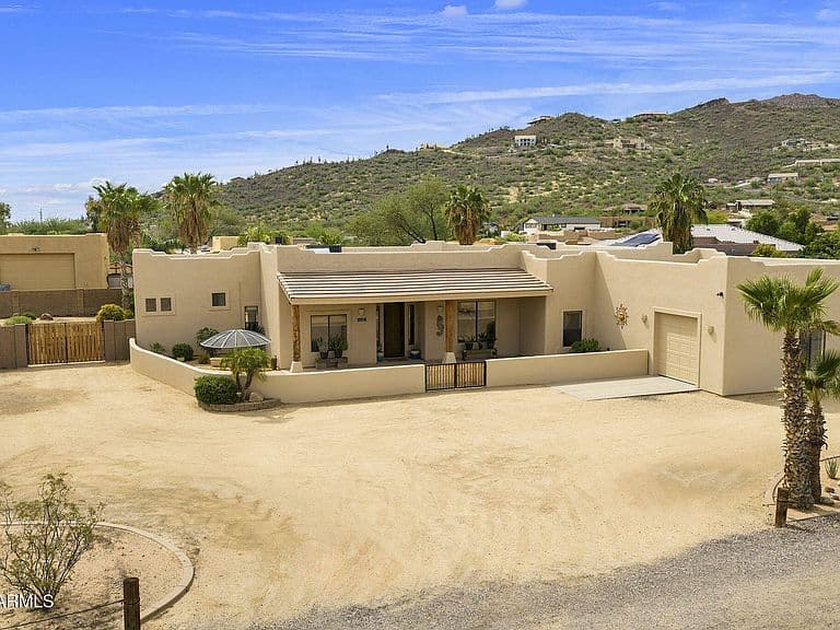 2719 W Canyon Road photo 5