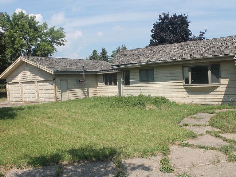 159 Westland Dr photo 4